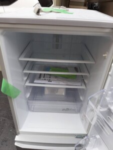 三菱 冷凍冷蔵庫 MR-P15E-S