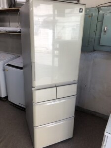ノンフロン冷凍冷蔵庫 5ドア SHARP SJ-W411F-N