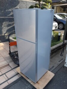 SHARP(シャープ) 225L 2ドア冷蔵庫 SJ-D23C 2017