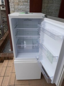 AQUA(アクア)184L 2ドア冷凍冷蔵庫 AQR-BK18F 2017