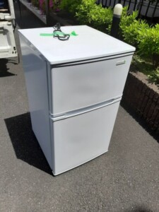 ヤマダ電機 90L 2ドア冷蔵庫 YRZ-C09B1 2018