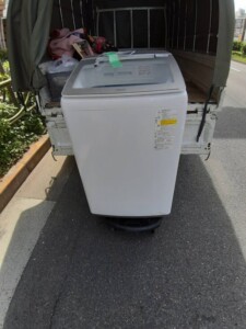 AQUA（アクア）10.0キロ　全自動洗濯機　AQW-GTW100J 2020