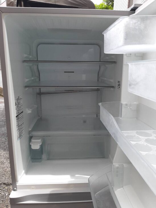 TOSHIBA（東芝）5ドア冷凍冷蔵庫やSHARP（シャープ）全自動洗濯機など