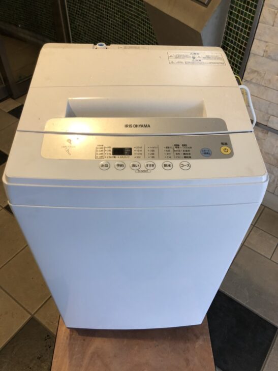 IRIS　OHYAMA（アイリスオーヤマ）　5.0キロ　全自動洗濯機　IAW-T502E　2019
