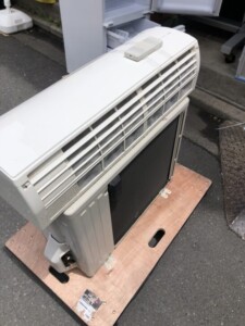 FUJITSU GENERAL(富士通)2.2KW ルームエアコン AS-J22B-W 2012