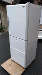 HITACHI(日立) 265L 3ドア冷凍冷蔵庫 R-27DS 2013年製