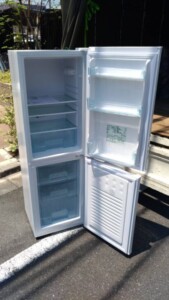 IRIS OHYAMA(アイリスオーヤマ)162L 2ドア冷蔵庫 AF162-W 2018年製