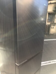 Hisense(ハイセンス) 360L 2ドア冷蔵庫 HR-D3601S 2020年製