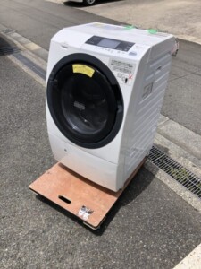 HITACHI(日立) 10.0キロ ドラム式洗濯乾燥機 BD-S3800L 2016