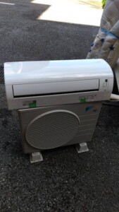 DAIKIN(ダイキン)2.8KW ルームエアコン F28VTES-W 2018年製