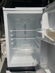 Hisense(ハイセンス)150L 2ドア冷蔵庫 HR-D15C 2018年製