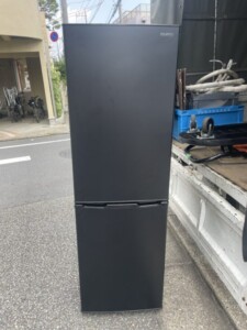 IRIS OHYAMA（アイリスオーヤマ） 162L　2ドア冷蔵庫　IRSE-16A-B　2019年製