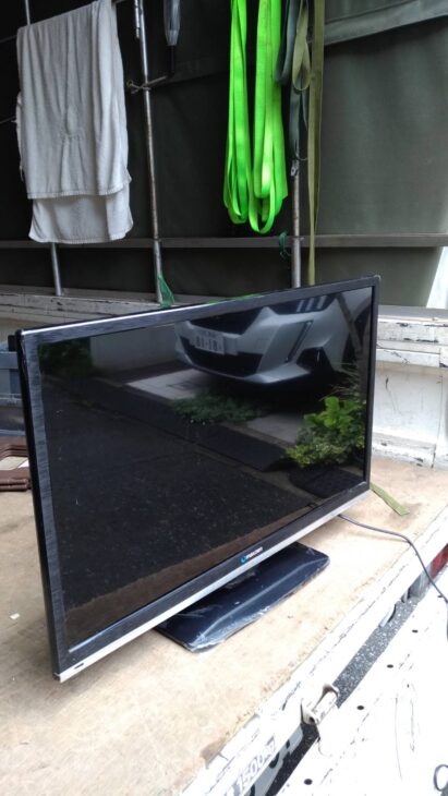 未使用に近い マクスゼン 液晶テレビ 32インチ 極美品 2020年製 J32CHS06｜maxzen（マクスゼン）