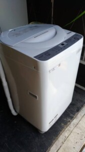 SHARP(シャープ)6.0㎏ 全自動洗濯機 ES-GE6B-W 2018年製