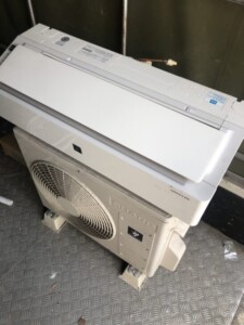 SHARP(シャープ) 2.2kw ルームエアコン AY-H22H-W 2018年製