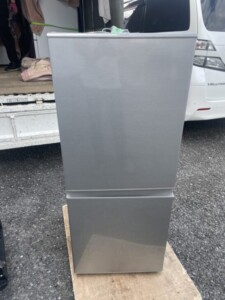 AQUA(アクア)126L 2ドア冷凍冷蔵庫 AQR-13H 2019年製