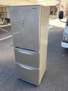 Panasonic(パナソニック)335L 3ドア冷蔵庫 NR-C340CL-N 2019年製