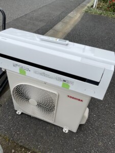 TOSHIBA(東芝) 2.2kw ルームエアコン RAS-G221M 2020年製