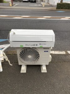 Panasonic(パナソニック)2.2Kw ルームエアコン CS-220DFL-W 2020年製