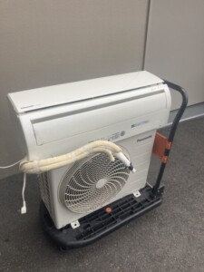 Panasonic(パナソニック)2.2Kw ルームエアコン CS-J225C-W 2015年製