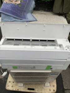 FUJITSU(富士通)2.2Kw ルームエアコン AS-C22K-W 2020年製