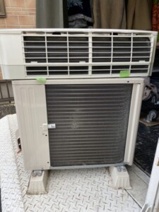 SHARP(シャープ)2.2Kw ルームエアコン AY-G22TD 2018年製