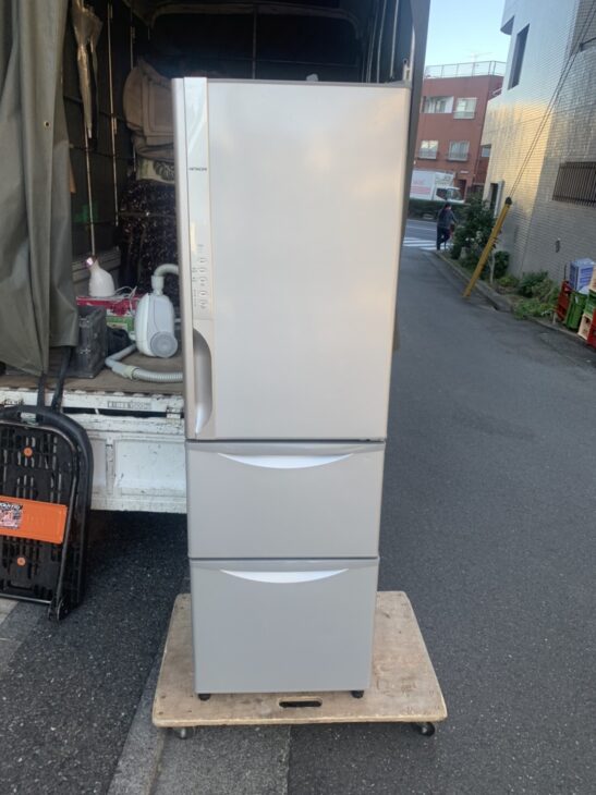 HITACHI（日立）315L 3ドア冷蔵 R-K320FV 2015年製