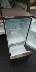 Panasonic(パナソニック)138L 2ドア冷蔵庫 NR-B149W 2016年製