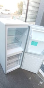 ELSONIC(エルソニック)148L 2ドア冷蔵庫 EH-R1482F 2020年製