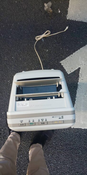 富士通脱臭機 HDS-302G 2017年製の 出張査定 で、板橋区へお伺い