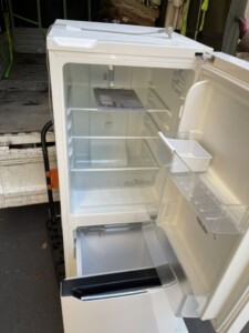 Hisense(ハイセンス)150L 2ドア冷蔵庫 HR-D15A 2018年製