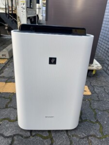 SHARP(シャープ) 空気清浄機 KC-H50-W 2019年製