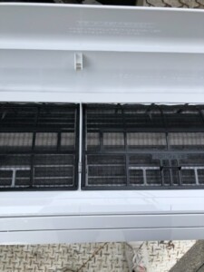 Panasonic(パナソニック)2.2Kw ルームエアコン CS-220DFR 2020年製