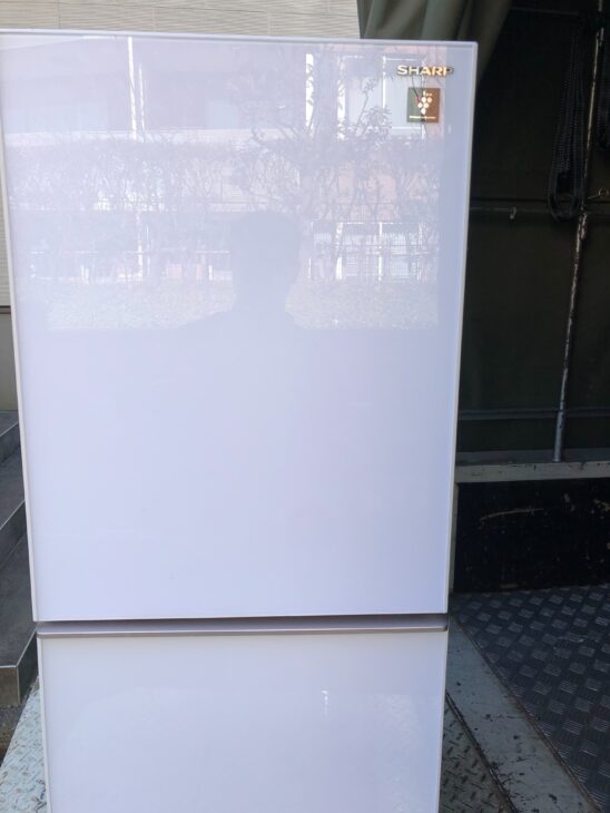 シャープ2ドア冷蔵庫SJ-GD14E-W 2019年製を世田谷区にて出張査定しました。