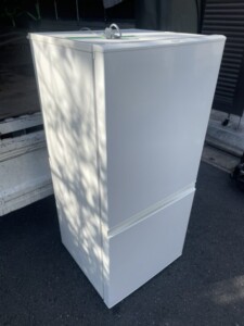 AQUA(アクア)157L 2ドア冷蔵庫 AQR-16G(W) 2018年製