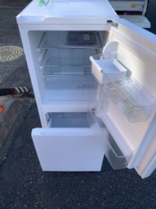 Hisense(ハイセンス)134L 2ドア冷蔵庫 HR-G13B 2020年製