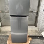 Hisense（ハイセンス）227L 2ドア冷蔵庫 HR-B2302 2020年製