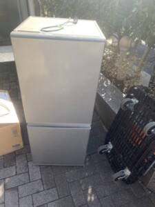 AQUA(アクア)126L 2ドア冷凍冷蔵庫 AQR-13G 2017年製