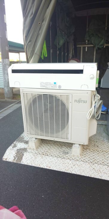 FUJITSU（富士通）2.8Kw ルームエアコン AS-J28C-W 2013年製