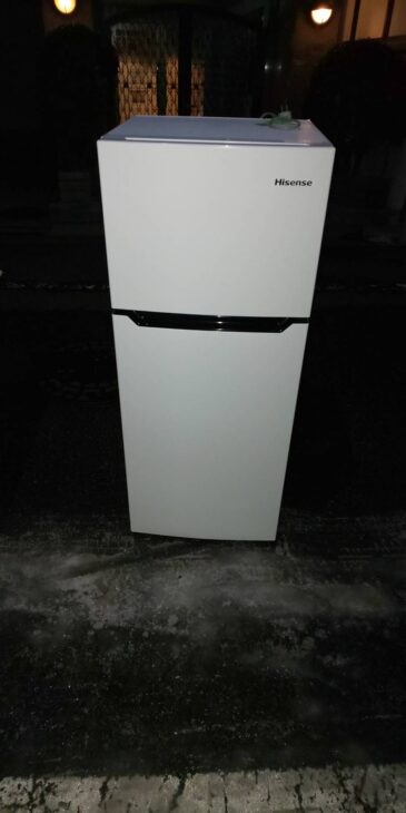 【練馬区】ハイセンス2ドア冷蔵庫HR-B1201を無料でお引き受けしました。