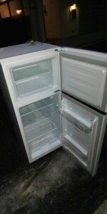 Hisense(ハイセンス)120L 2ドア冷蔵庫 HR-B1201 2019年製