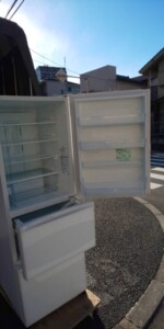 TOSHIBA(東芝) 363L 3ドア冷蔵庫 GR-M36SXV(EW) 2019年製