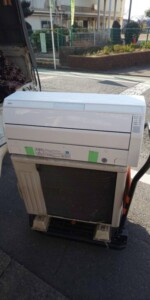 FUJITSU(富士通)2.5kw ルームエアコン AS-R25G-W 2017年製