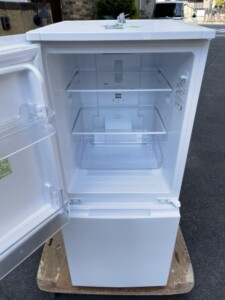 SHARP(シャープ)152L 2ドア冷蔵庫 SJ-D15G-W 2021年製