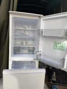 MITSUBISHI(三菱)146L 2ドア冷蔵庫 MR-P15F-W 2021年製