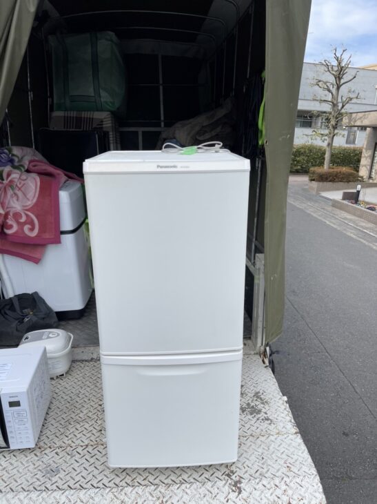 Panasonic（パナソニック）138L 2ドア冷蔵庫 NR-B14BW-W 2019年製