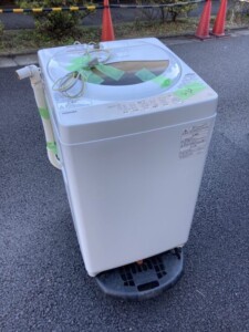 TOSHIBA(東芝)5.0㎏ 全自動洗濯機 AW-5G8 2020年製