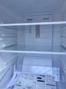 SHARP(シャープ)137L 2ドア冷蔵庫 SJ-D14C 2017年製