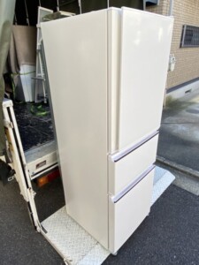 MITSUBISHI(三菱) 272L 3ドア冷蔵庫 MR-CX27D-W 2019年製