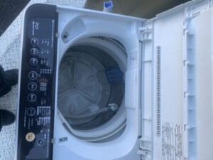 Panasonic(パナソニック)7.0㎏ 全自動洗濯機 NA-F70PB9 2015年製